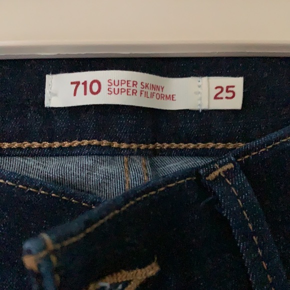 Levi’s 710 Super Skinny 25 - Picture 7 of 9